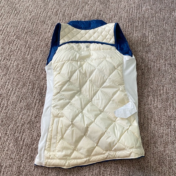 Lulu Lemon Reversible Vest - Picture 7 of 7